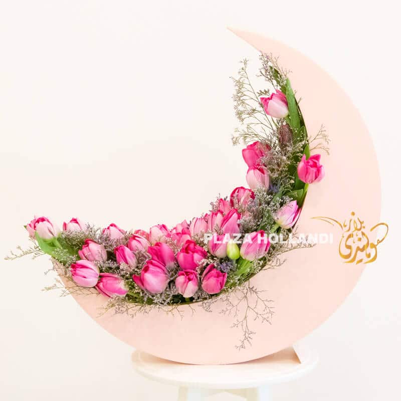 Moon D 1 pink tulips in a crescent moon