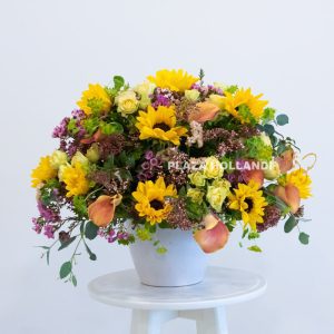 Home 23 Sunflower and calla lily flower arrangement