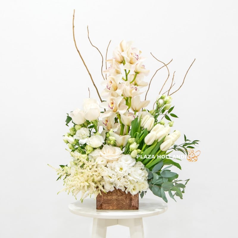 2 White flower arrangement