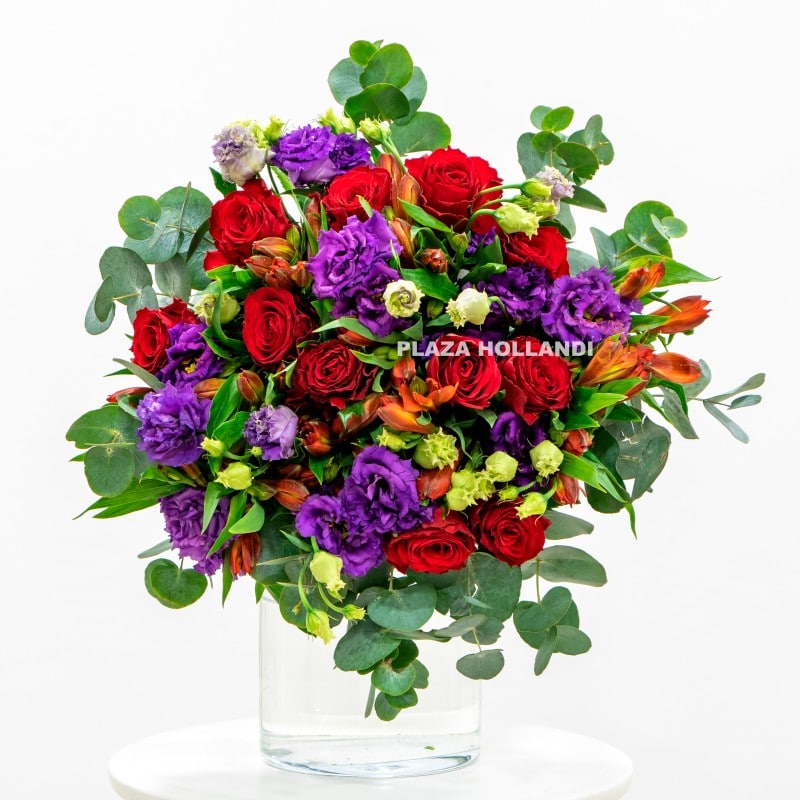 3.3 Marri Flower Bouquet in a Vase
