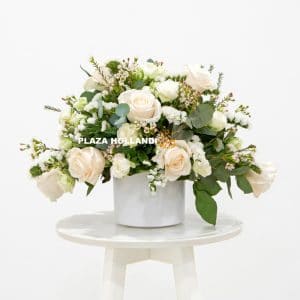 Home 46 Small white flower arrangement