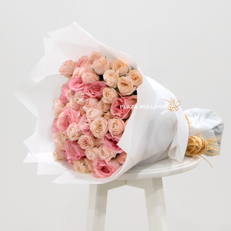 4 Pink mixed flower bouquet with paper