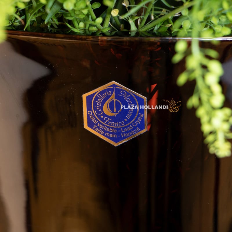 3.5 Crystal vase