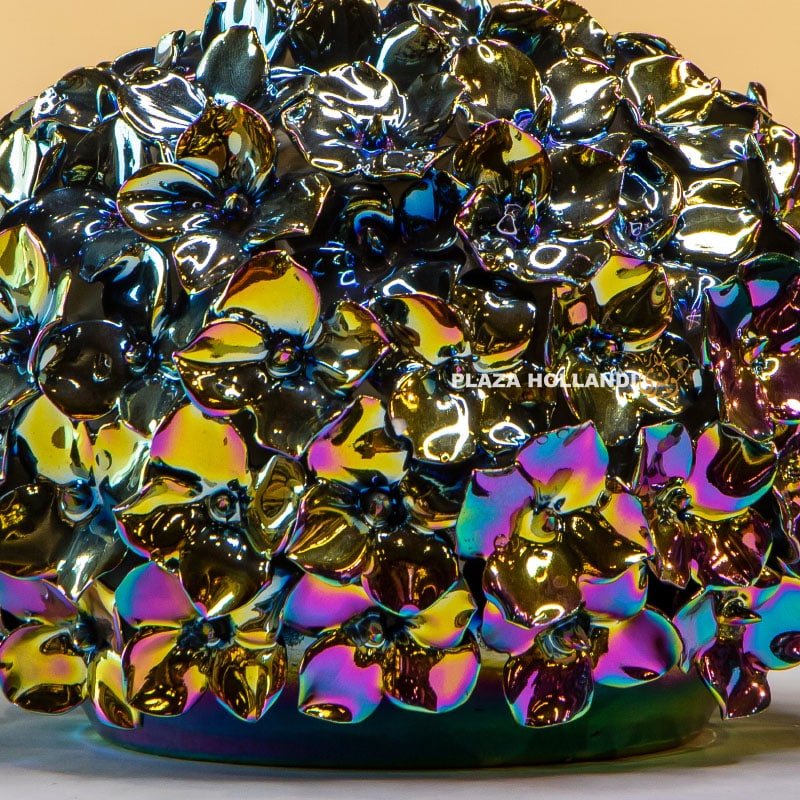 9.3 Colourful Hydrangea vase