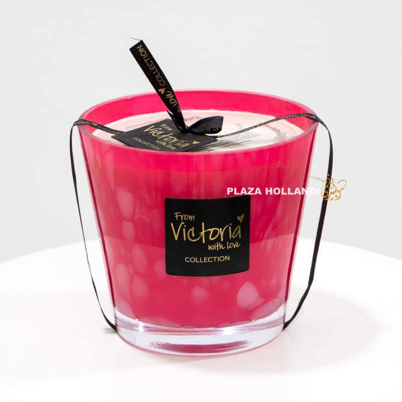 3.3 Victoria with love pink candle