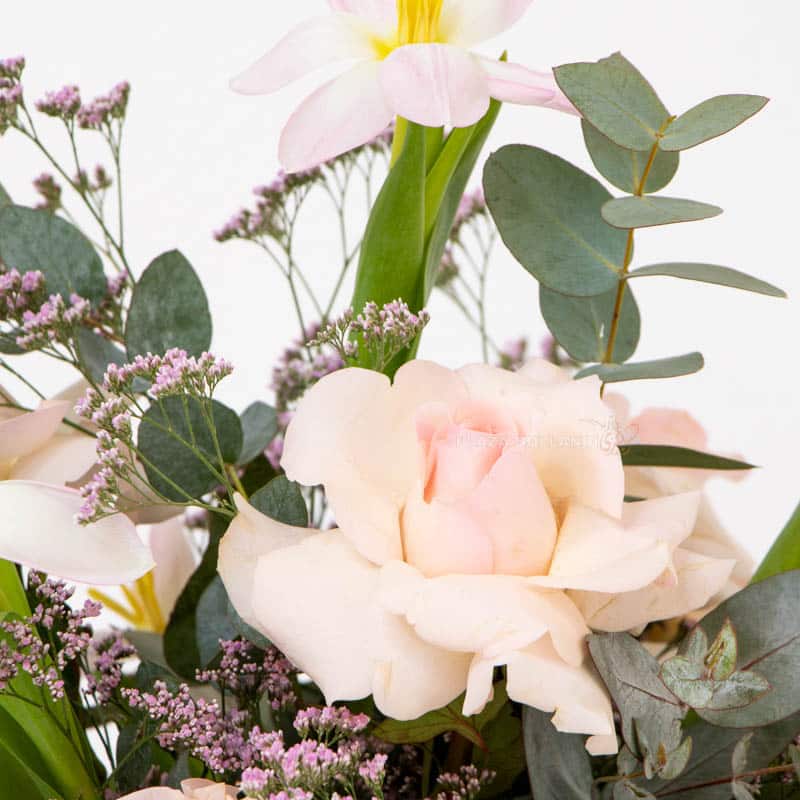 Maya Flower Arrangement Maya Flower Arrangement