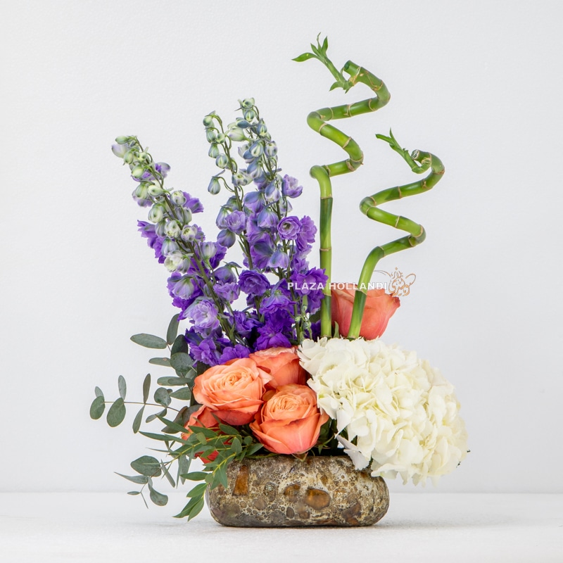 Mayssa Flower Arrangement Mayssa Flower Arrangement