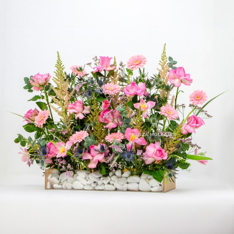 Acrylic box Flower Arrangement Acrylic box Flower Arrangement