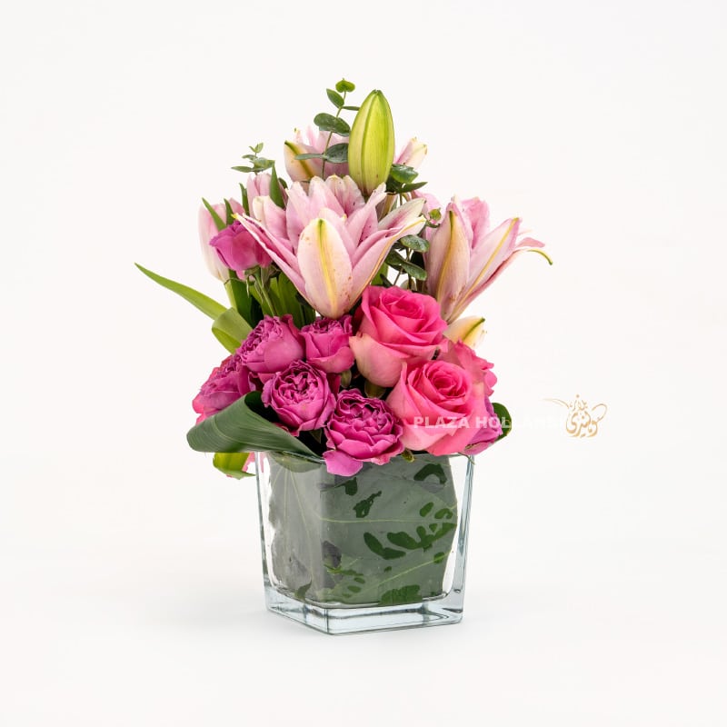 12 Lily Bloom Arrangement