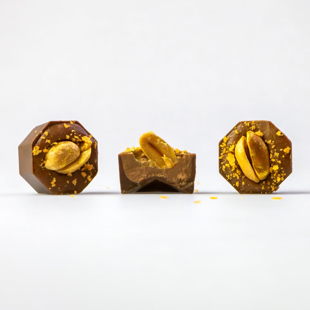Chocolate - (5) Going Nuts Large 24pcs