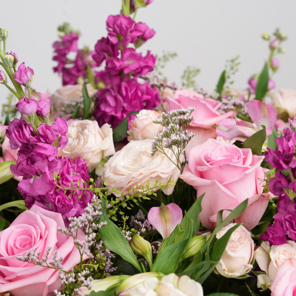 2.2 Roses with Matthiola Affection Arrangement