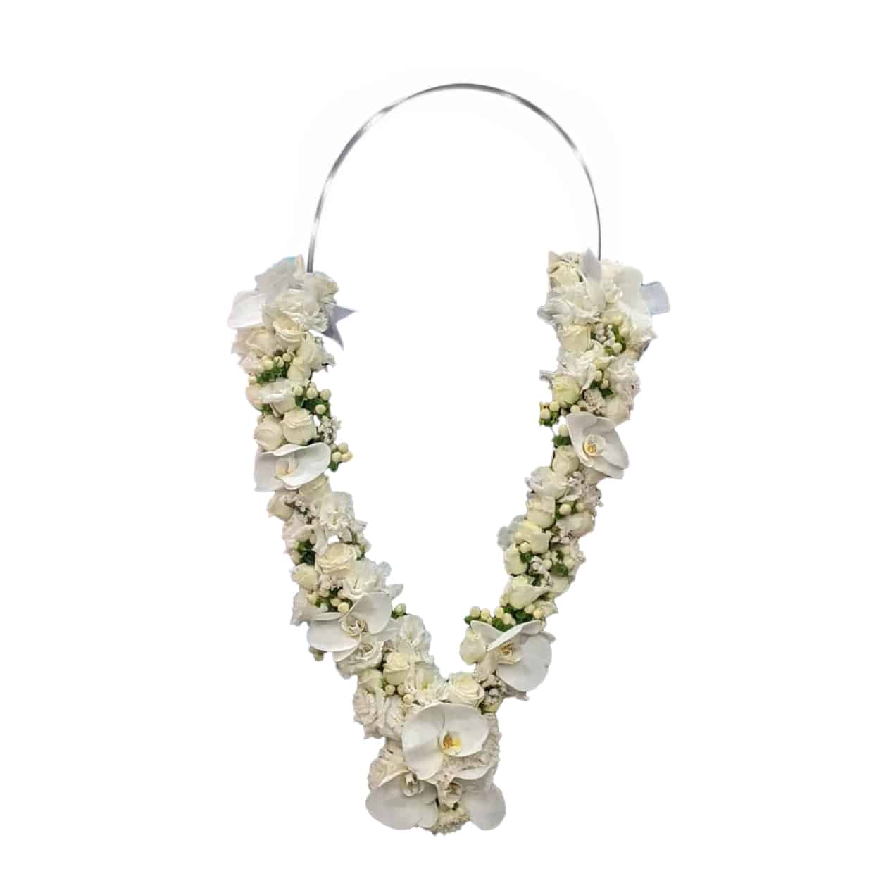 11 White Graduation Garland
