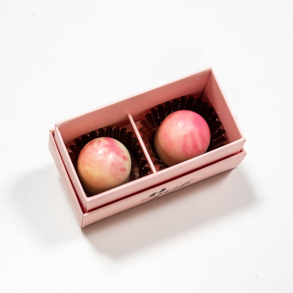 2.3 new Baby Girl: Tulips with Crunchy Filled Chocolates