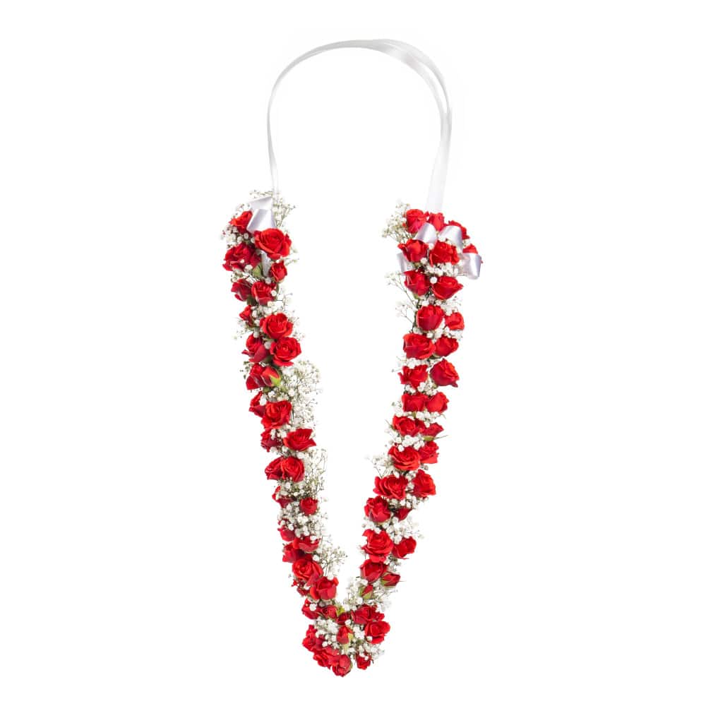 6 Red Spray Rose and Gypsophila Garland