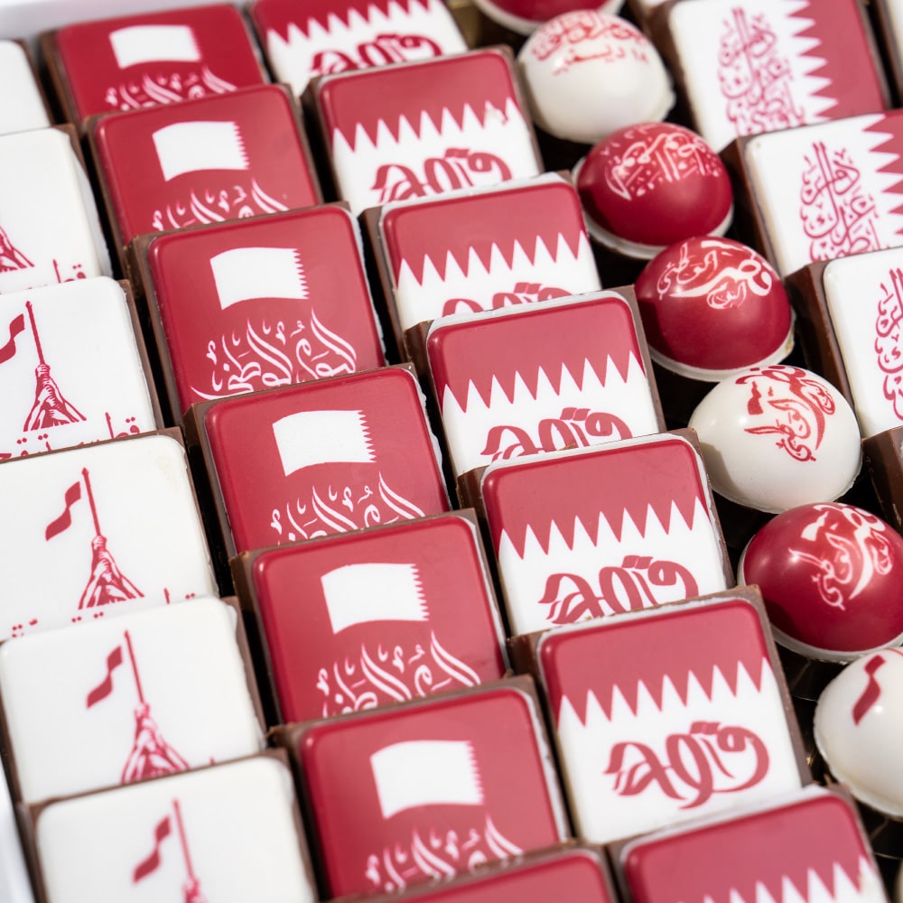 3.3 National Day Celebration 43-Piece Plaza Hollandi Premium Chocolates Square Tray