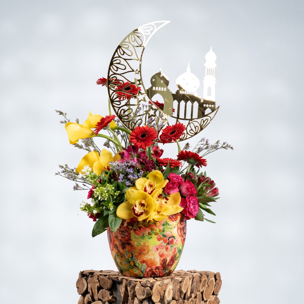 13 Golden Bouquet: Cymbidium, Gerbera & Callas in Metal Pot