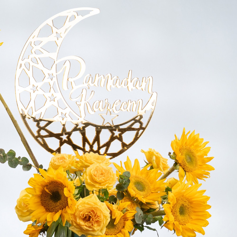 20.2 Lunar Bloom: Sunflowers & Roses in Metal Designer Pot