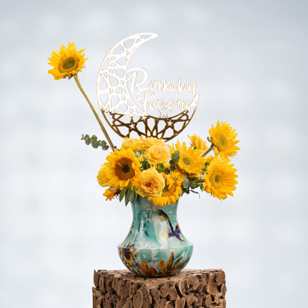 20 Lunar Bloom: Sunflowers & Roses in Metal Designer Pot