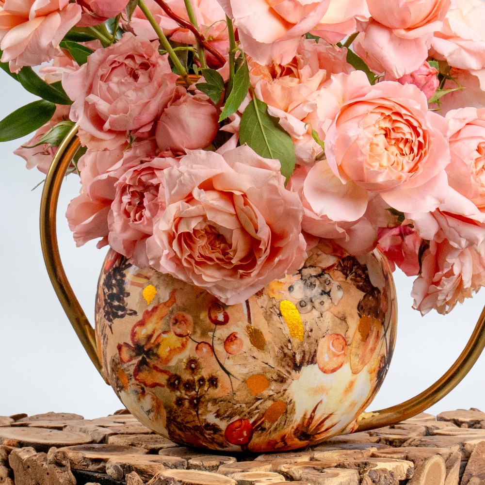 4.2 Charming Peach Spray Roses & Italian Ruscus in Designer-Pattern Metal Pot – 35cm