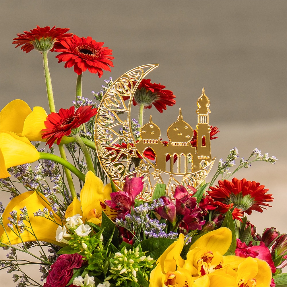 F5.2 Golden Bouquet: Cymbidium, Gerbera & Callas in Metal Pot