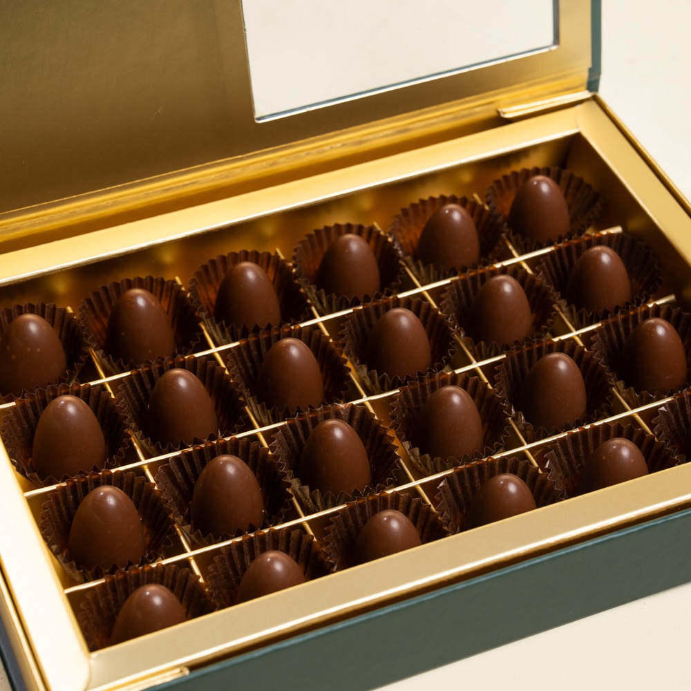 17.3 Royal Crispy Chocolate 24 pcs Box
