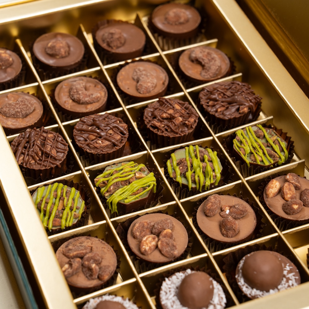 21.2 Going Nuts Large 24pcs