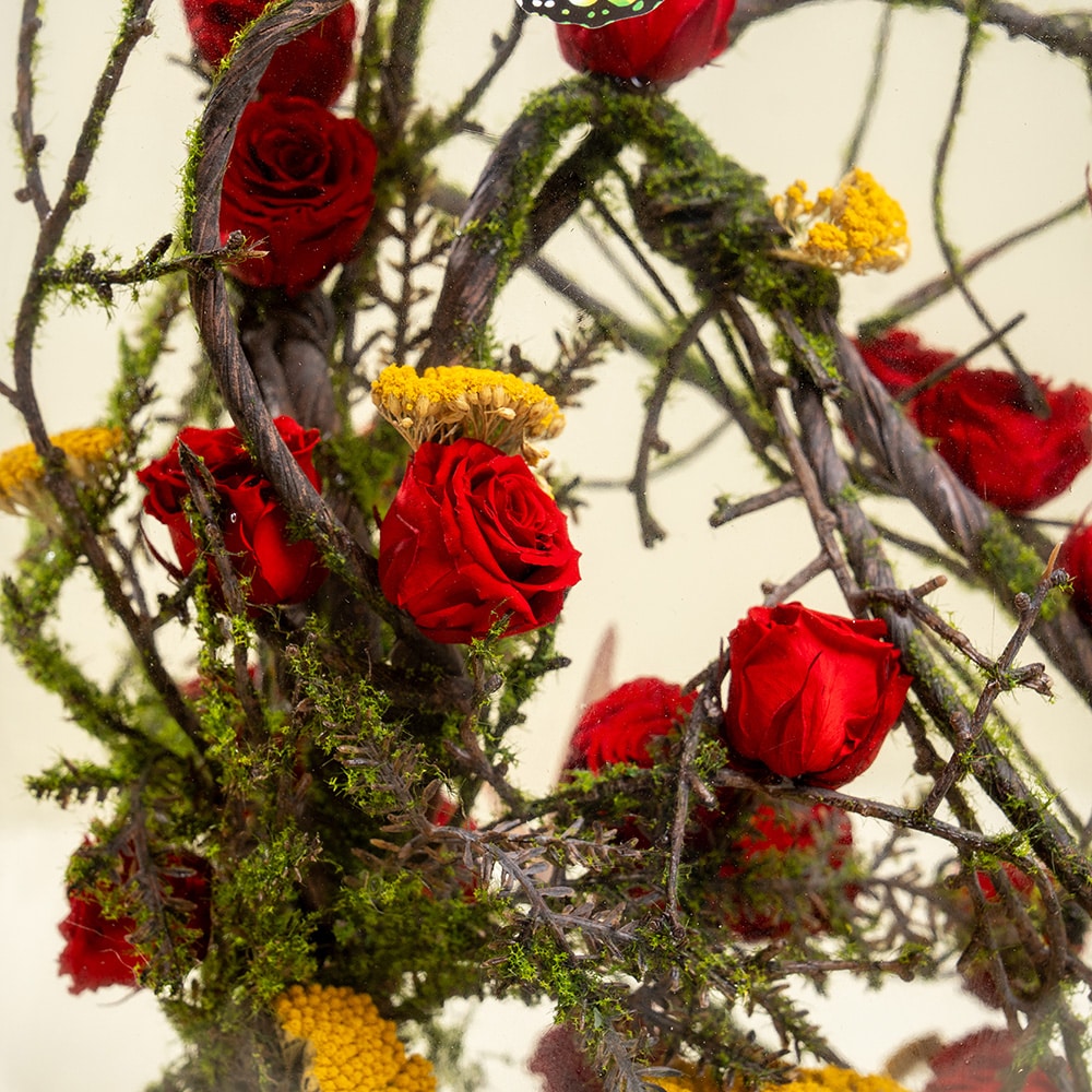 4.3 Preserved Roses in Wooden Base – Timeless Floral Elegance