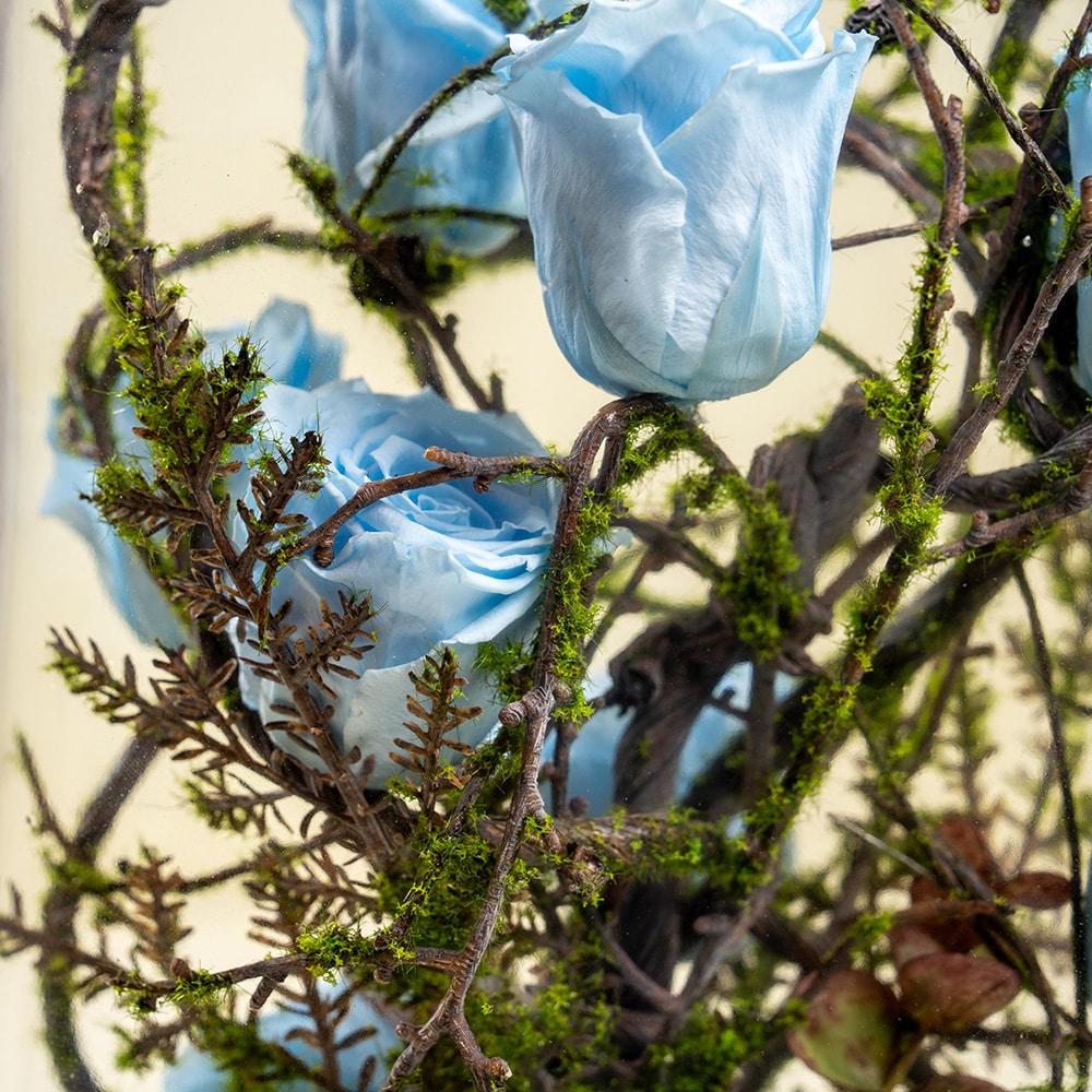 5.3 Preserved Roses in Wooden Base – Eternal Floral Décor