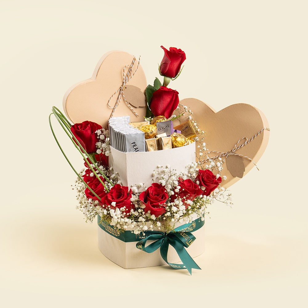 3 red-roses-babys-breath-bouquet-1kg-praline-chocolates