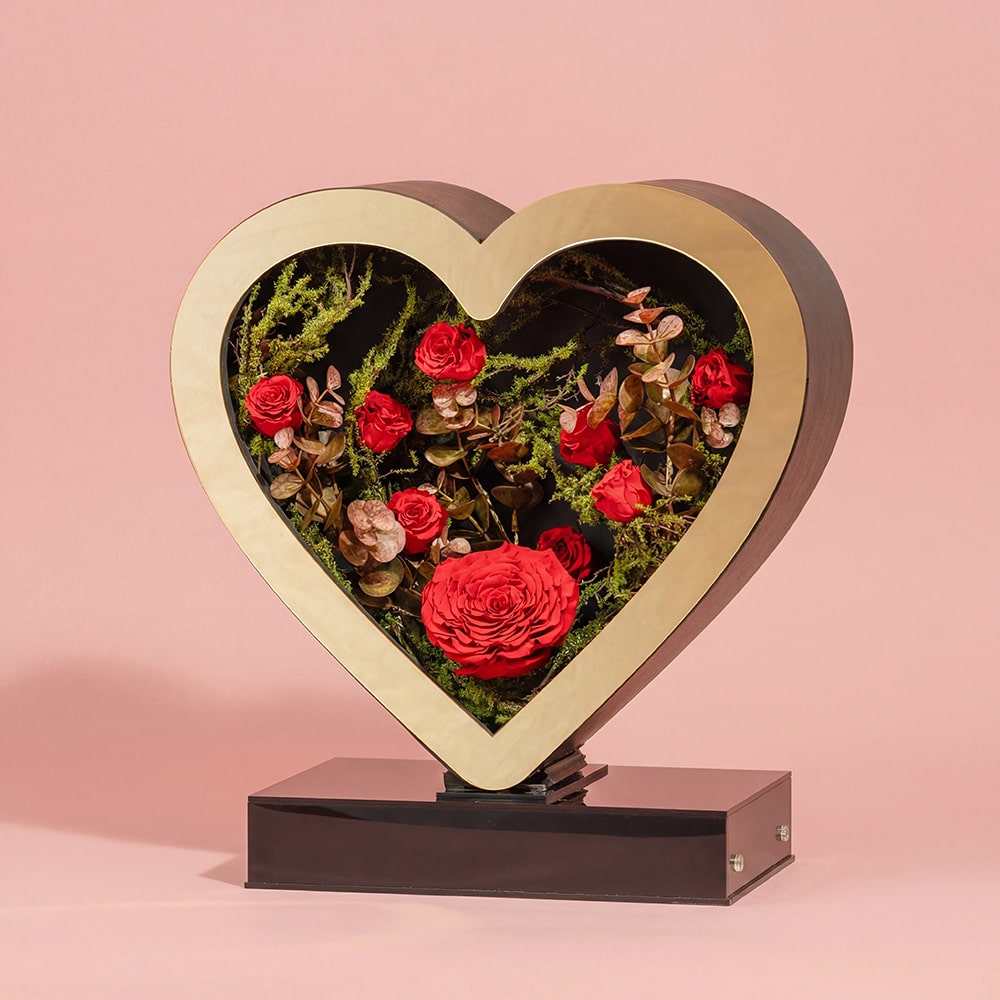 10-1-1.jpg Preserved Flower Acrylic Box with Moss & Red Berries