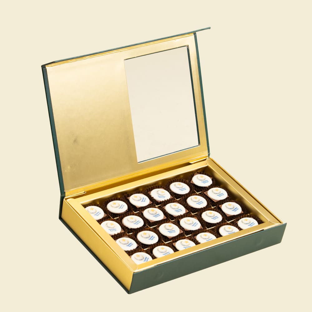 2.1 Plaza Hollandi Ramadan Kareem Flower Blossom Chocolate Box 24pcs
