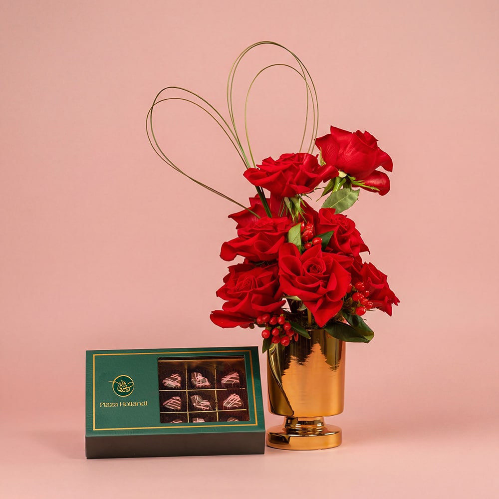 34_1-1.jpg Timeless Love – 10 Roses Vase with Chocolate