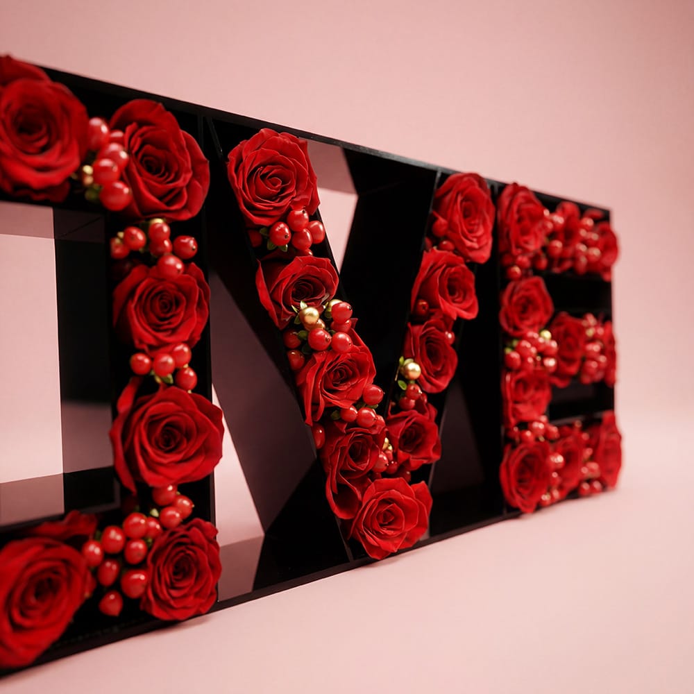 39.2-1.jpg Love Frame Floral Arrangement with Roses & Hypericum