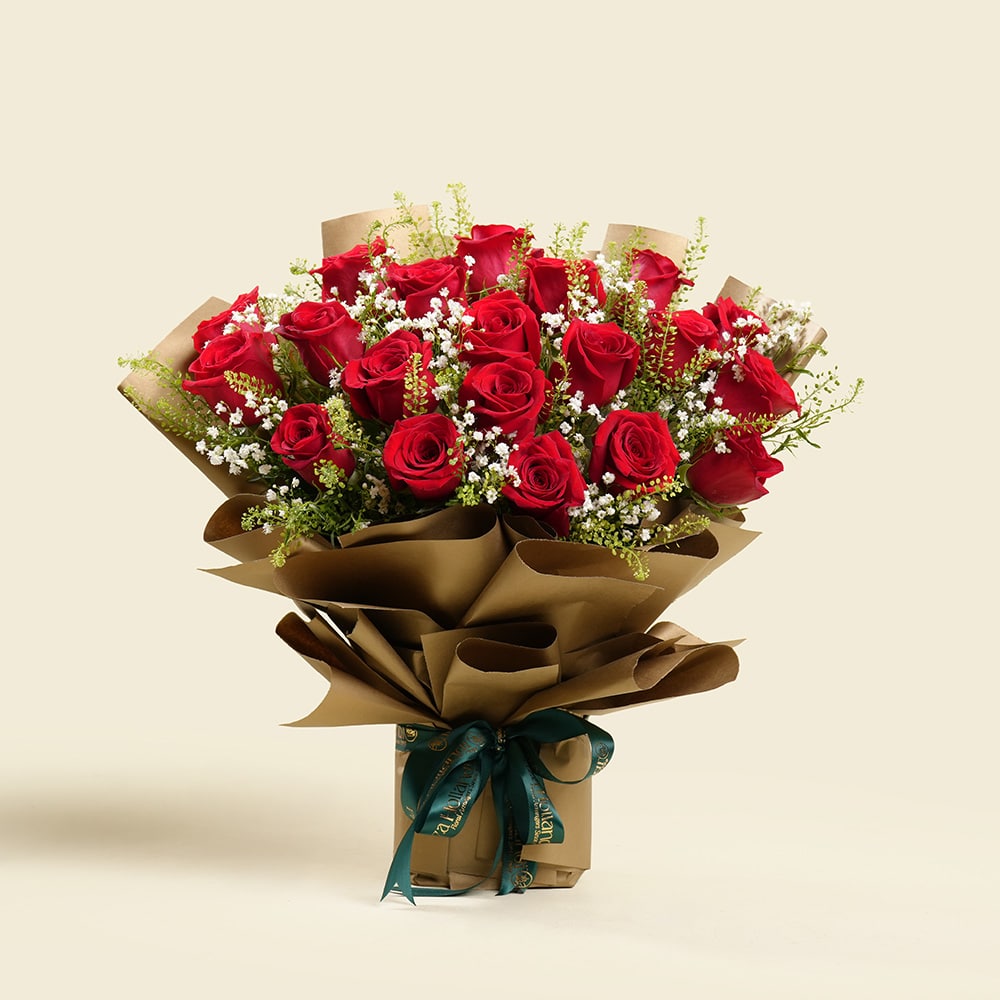 5-2-1.jpg Romantic Red Rose & Baby’s Breath Bouquet