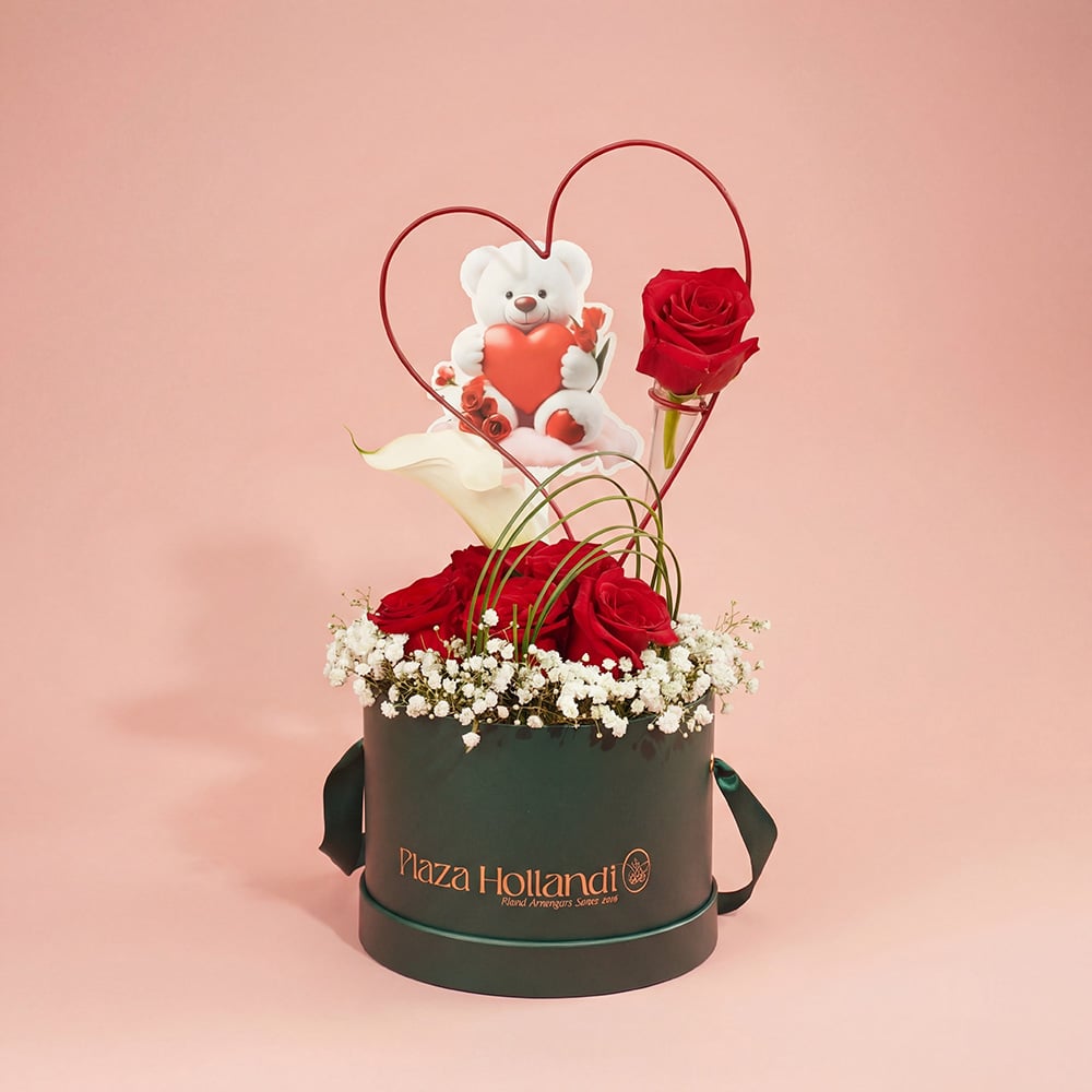 7-1-1.jpg Heart Shape with Red Roses & Teddy Bear Tag