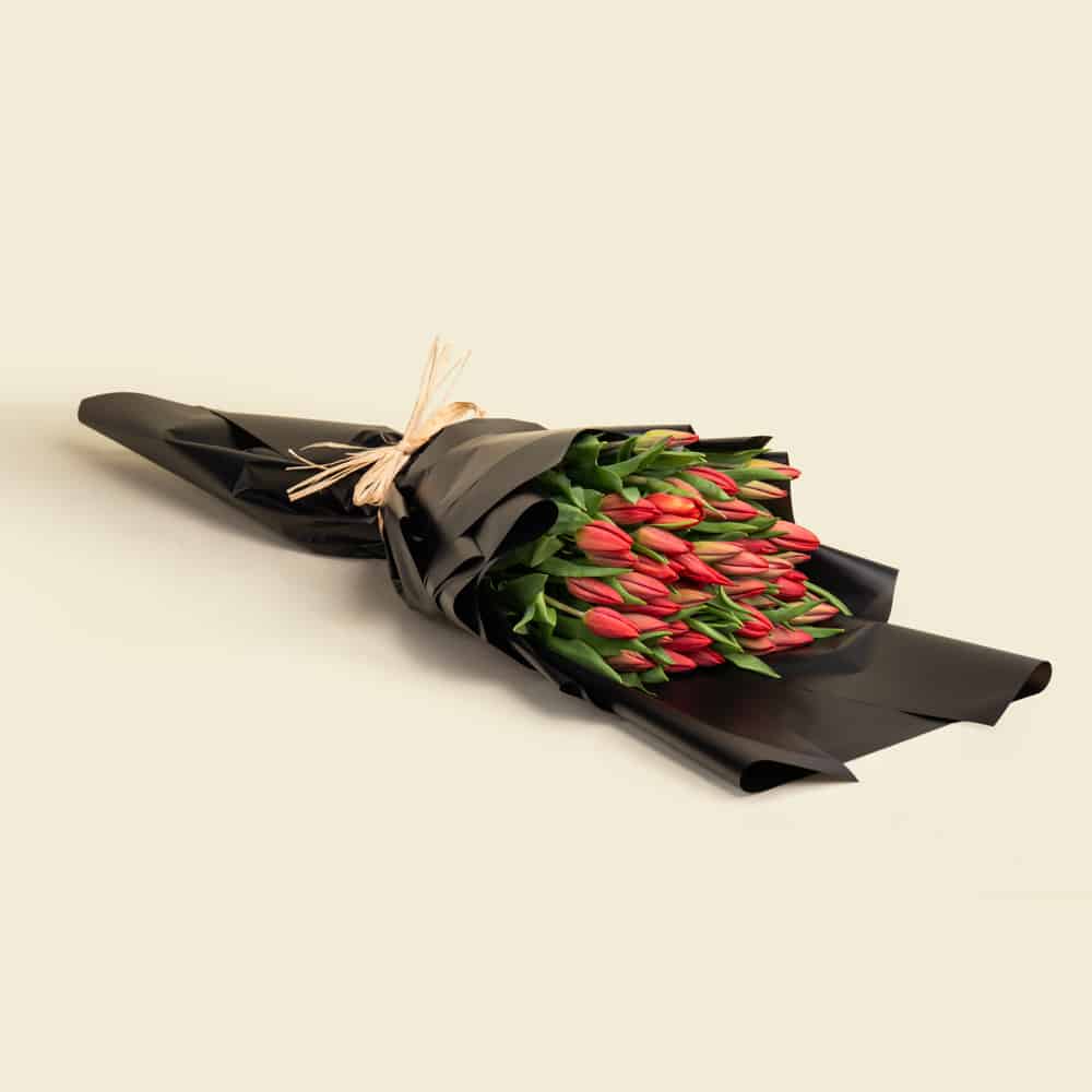 4 50 Red Tulips Bouquet – Plaza Hollandi